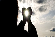 股票手机软件哪个好用:低息配资炒股网-马斯克AI大动作曝光！xAI已开源Grok 2.5模型